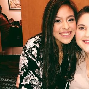 Meet your Posher, Alyssa